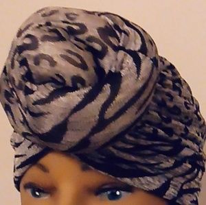 Accessories - Leopard Print Top Knot Turban Accessories - Leopard Print Top Knot Turban